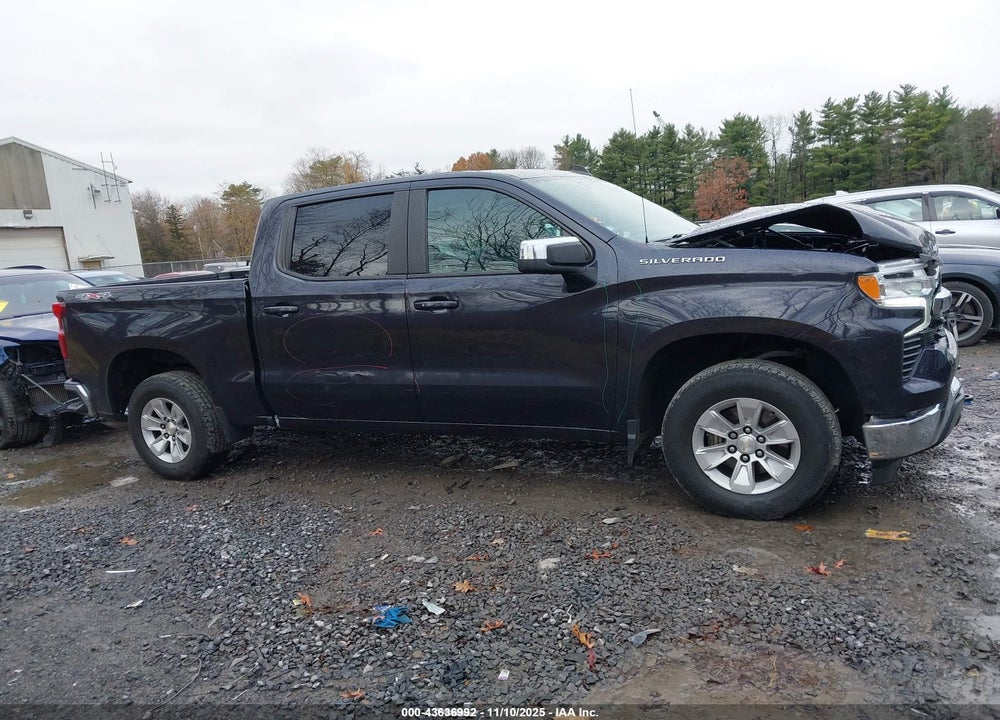 2022 CHEVROLET SILVERADO 1500 4WD STANDARD BED LT VIN: 3GCPDDEK1NG568247