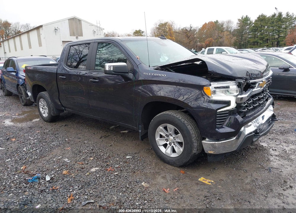 2022 CHEVROLET SILVERADO 1500 4WD STANDARD BED LT VIN: 3GCPDDEK1NG568247