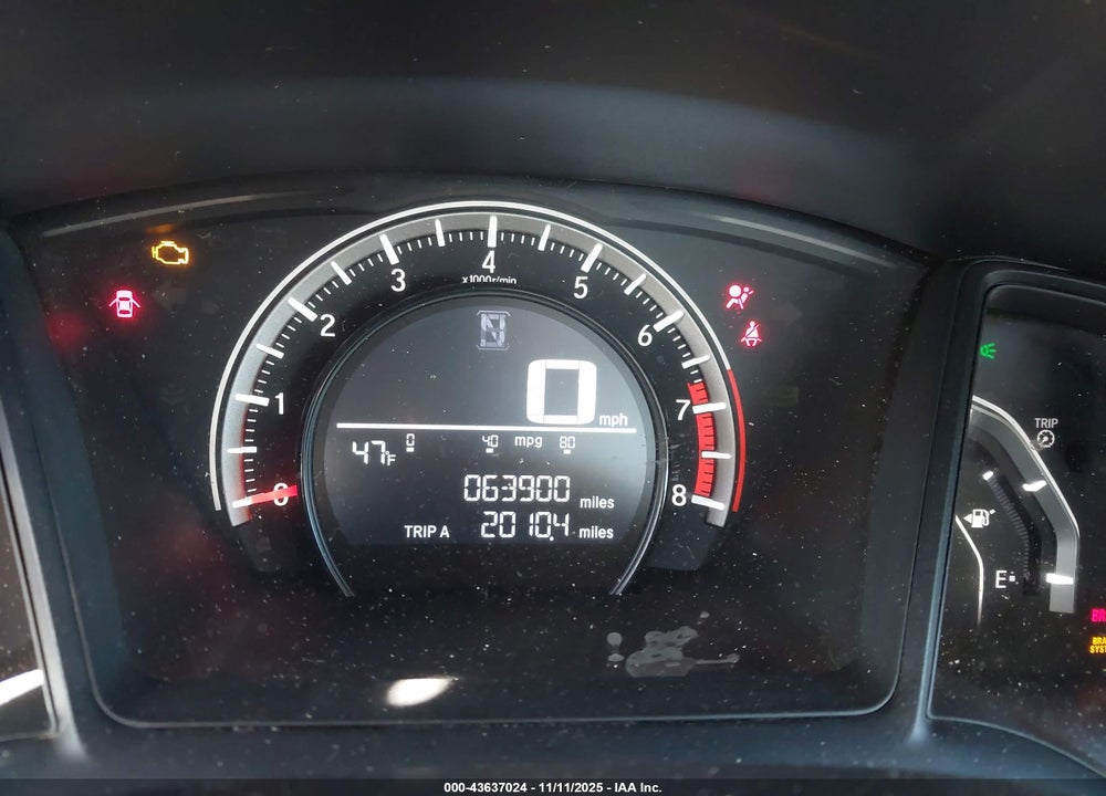 2016 HONDA CIVIC LX VIN: 19XFC2F52GE047404