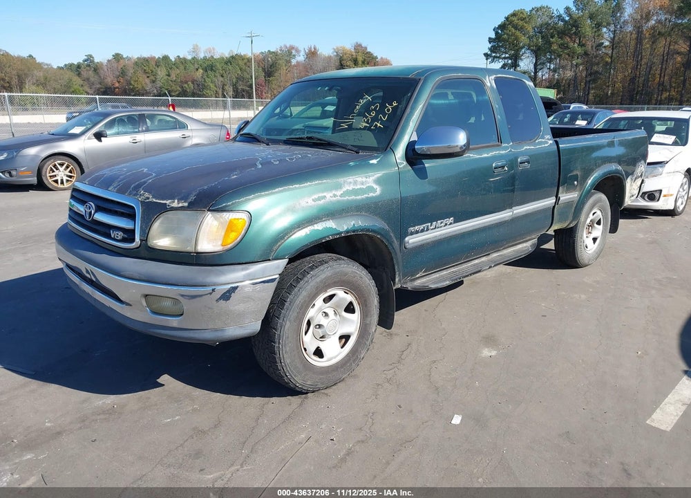 2000 TOYOTA TUNDRA SR5 V8 VIN: 5TBRT3416YS018796