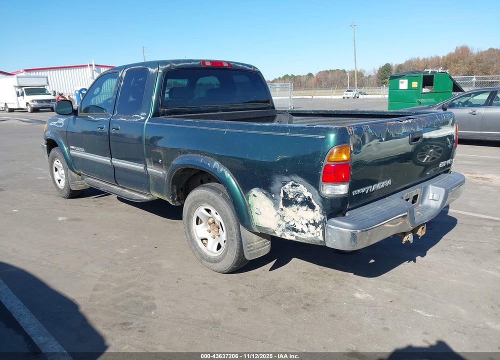 2000 TOYOTA TUNDRA SR5 V8 VIN: 5TBRT3416YS018796