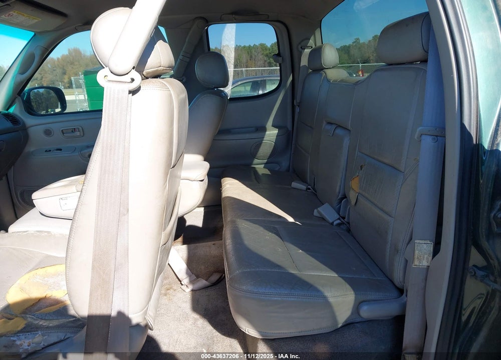 2000 TOYOTA TUNDRA SR5 V8 VIN: 5TBRT3416YS018796