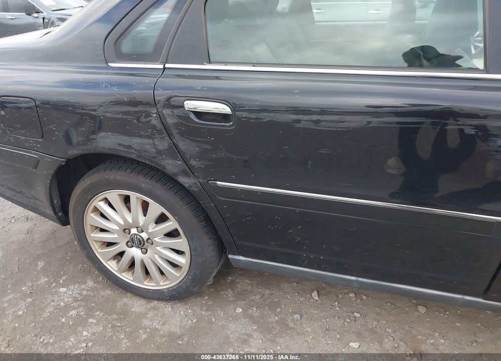 2006 VOLVO S80 2.5T VIN: YV1TH592061440966