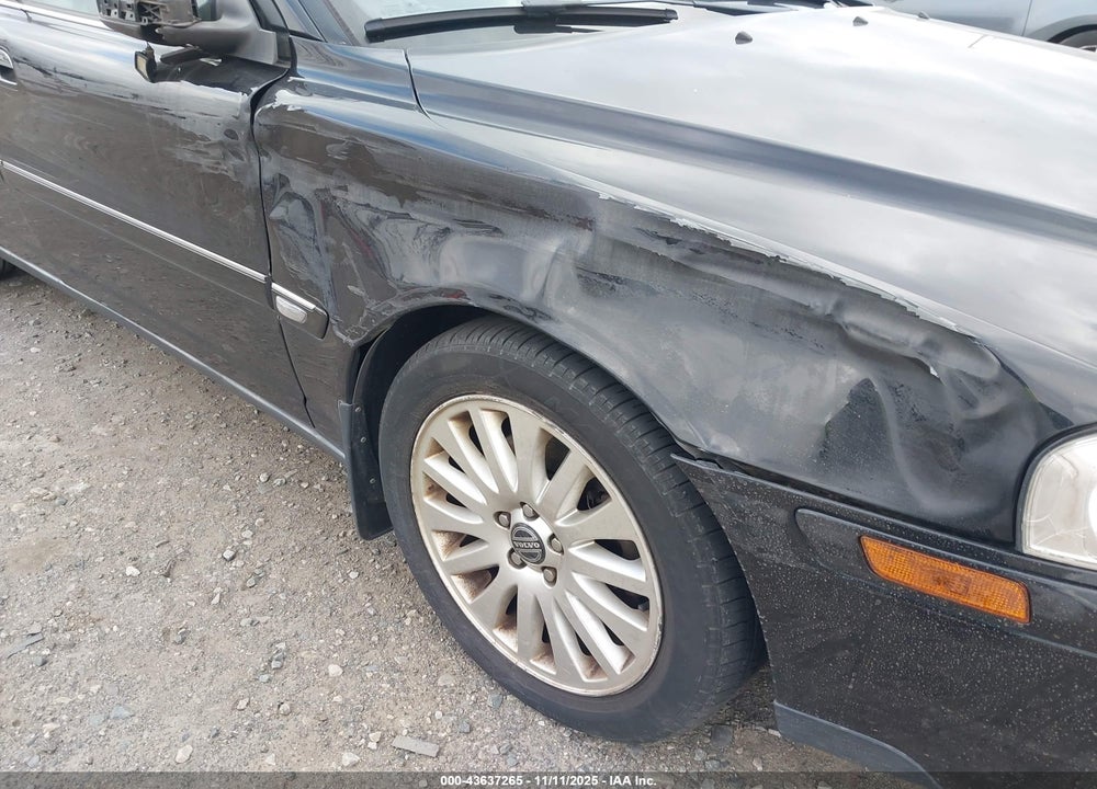 2006 VOLVO S80 2.5T VIN: YV1TH592061440966