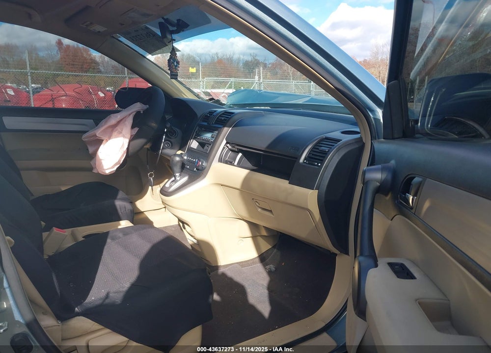 2011 HONDA CR-V LX VIN: 5J6RE3H30BL031222
