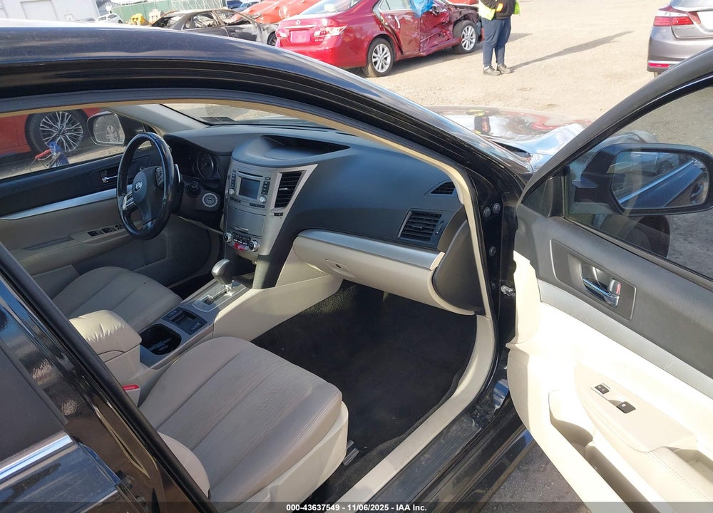2013 SUBARU LEGACY 2.5I PREMIUM VIN: 4S3BMBH64D3007247