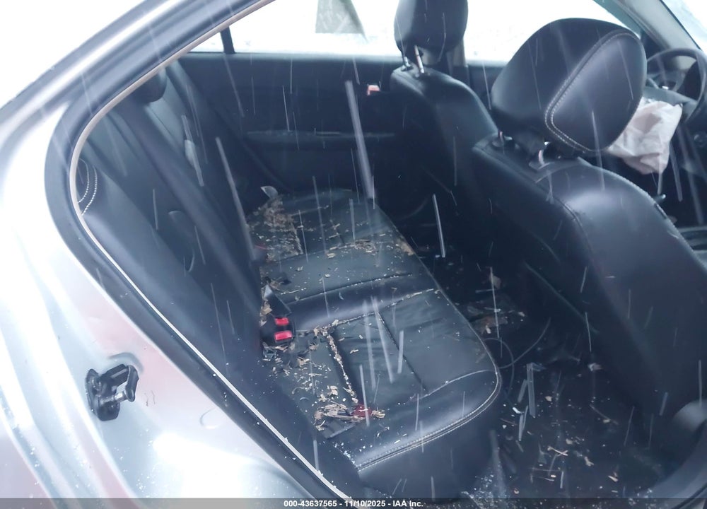 2012 FORD FUSION VIN: 3FAHP0JA8CR302636
