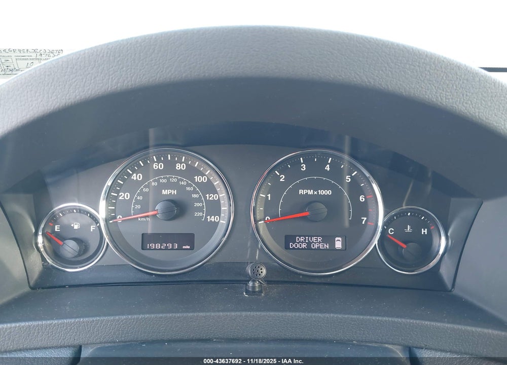 2008 JEEP GRAND CHEROKEE LAREDO VIN: 1J8GR48K28C226769