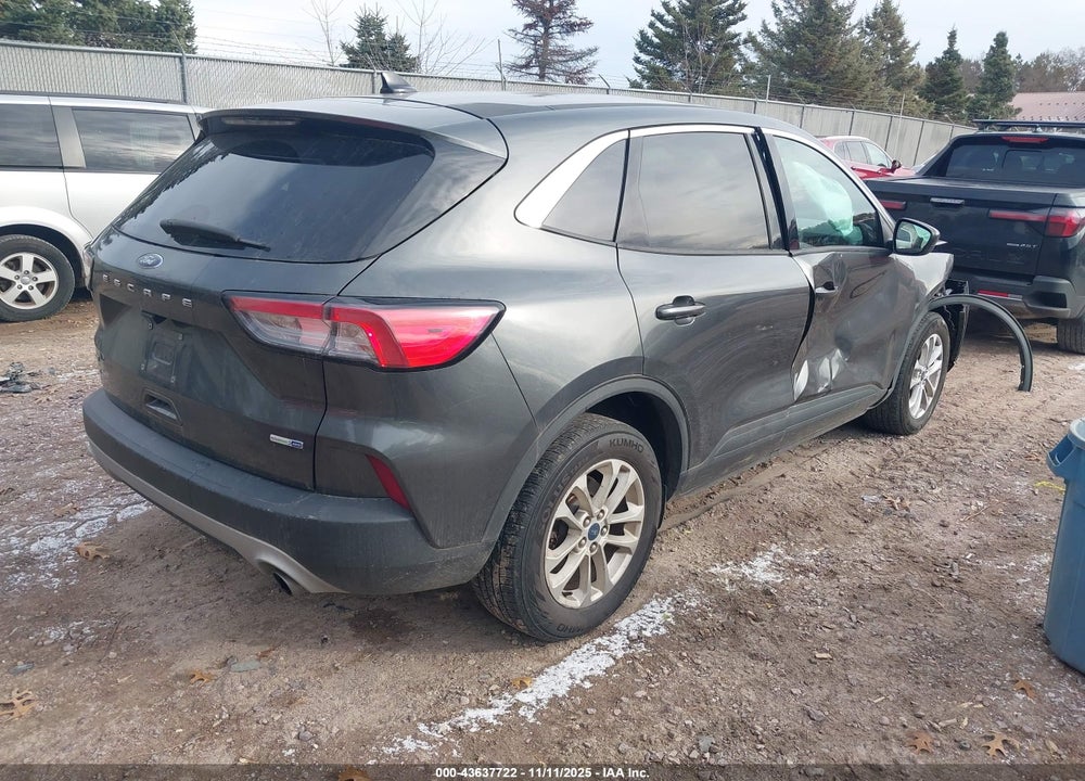 2020 FORD ESCAPE SE VIN: 1FMCU9G62LUA04558