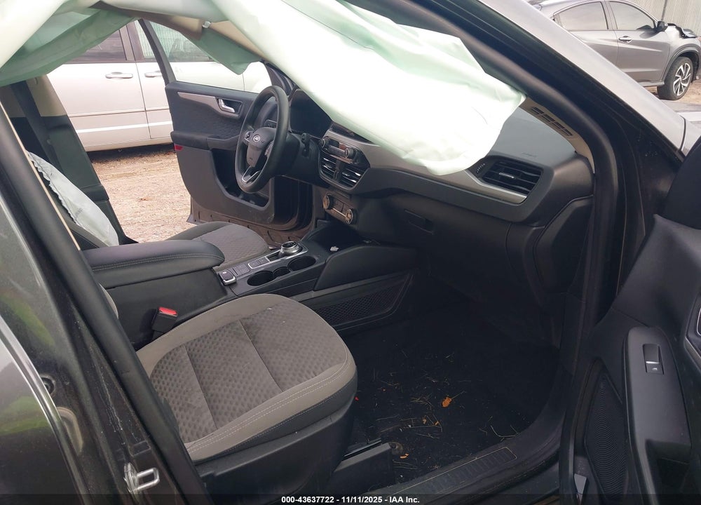 2020 FORD ESCAPE SE VIN: 1FMCU9G62LUA04558