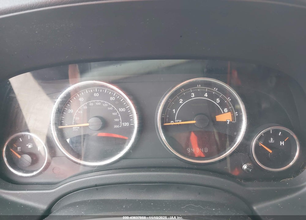2014 JEEP COMPASS LATITUDE VIN: 1C4NJDEB8ED810514