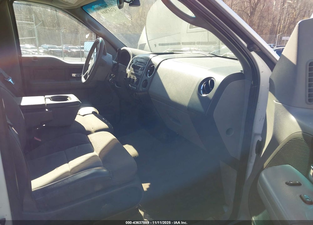 2004 FORD F-150 VIN: 1FTRF12W74NB40911