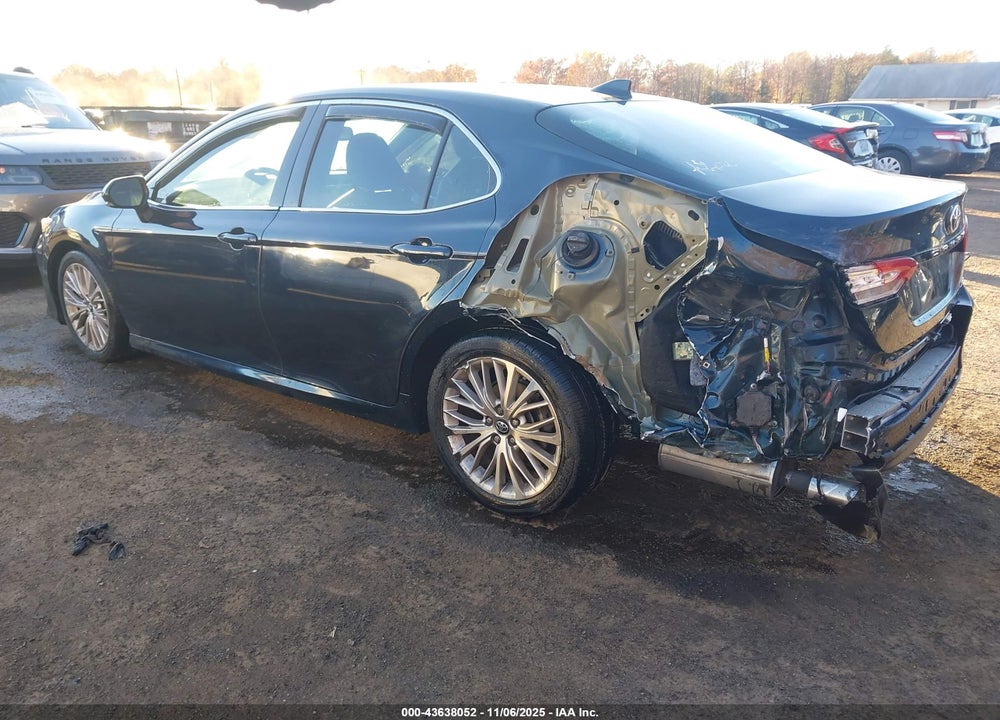2018 TOYOTA CAMRY XLE V6 VIN: 4T1BZ1HK5JU502955