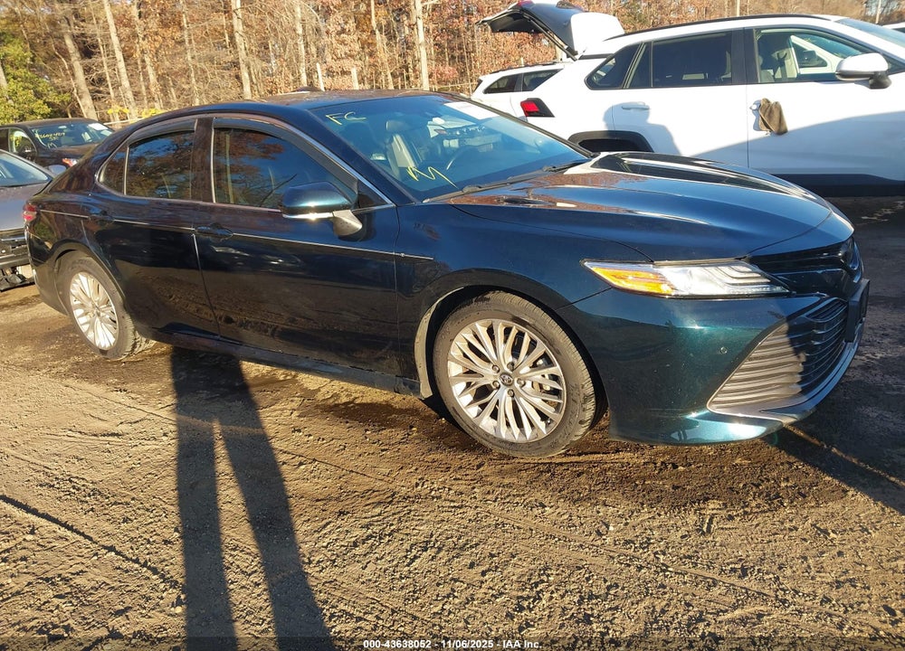 2018 TOYOTA CAMRY XLE V6 VIN: 4T1BZ1HK5JU502955
