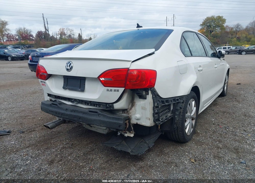 2012 VOLKSWAGEN JETTA 2.5L SE VIN: 3VWBP7AJ7CM362703