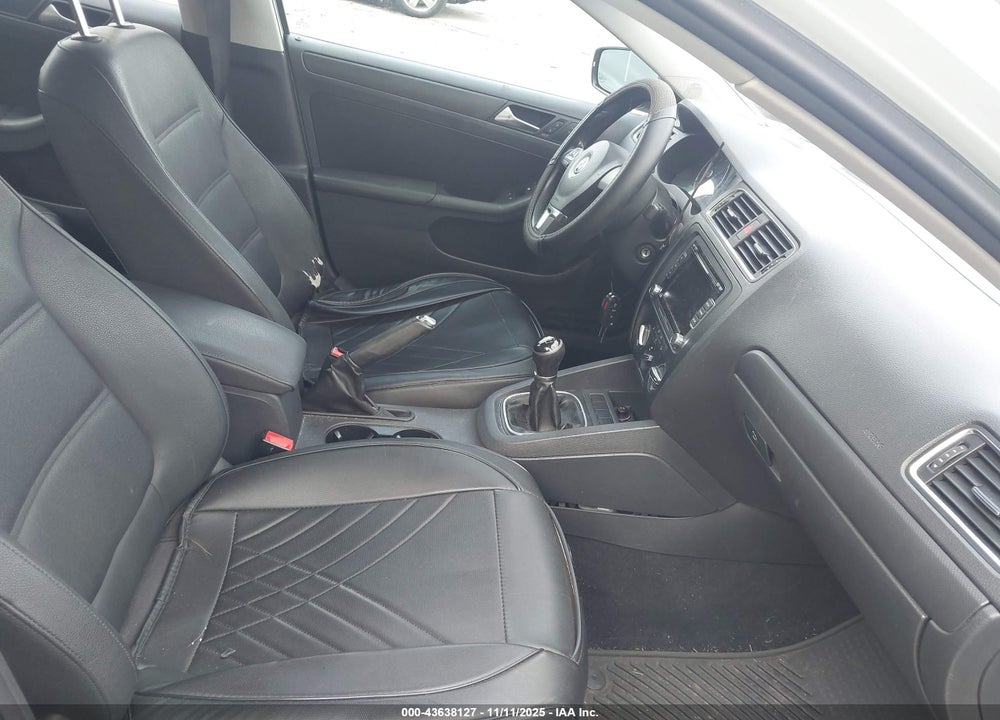 2012 VOLKSWAGEN JETTA 2.5L SE VIN: 3VWBP7AJ7CM362703