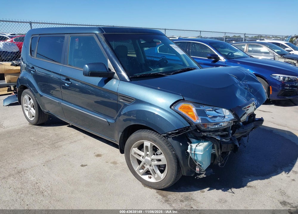 2011 KIA SOUL + VIN: KNDJT2A25B7302286