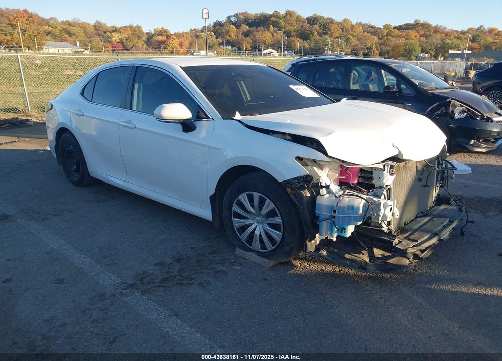 2023 TOYOTA CAMRY LE HYBRID VIN: 4T1C31AK9PU607023