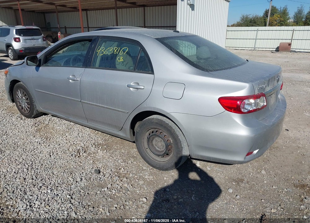 2011 TOYOTA COROLLA VIN: 2T1BU4EE3BC726422