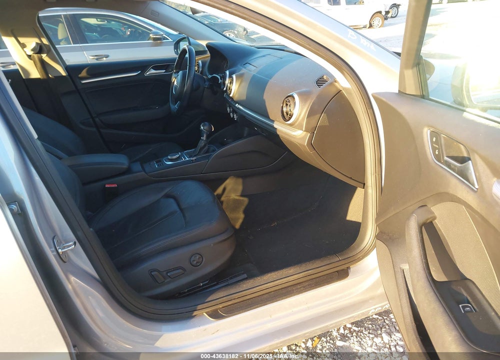 2015 AUDI A3 1.8T PREMIUM VIN: WAUCCGFF3F1139189
