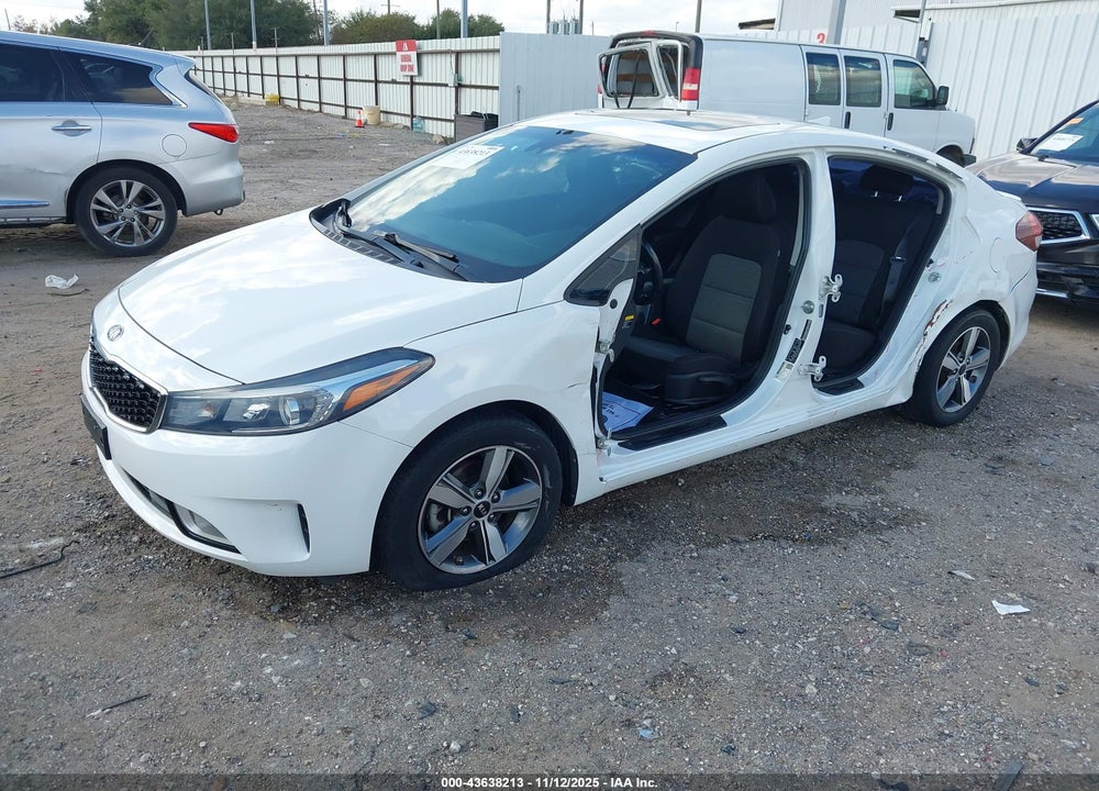 2018 KIA FORTE S VIN: 3KPFL4A75JE215189