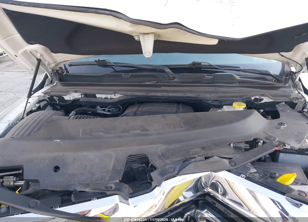 2020 RAM 1500 VIN: 1C6RREFT3LN210358
