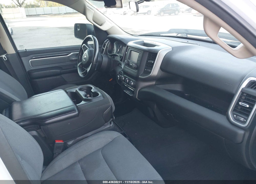 2020 RAM 1500 VIN: 1C6RREFT3LN210358