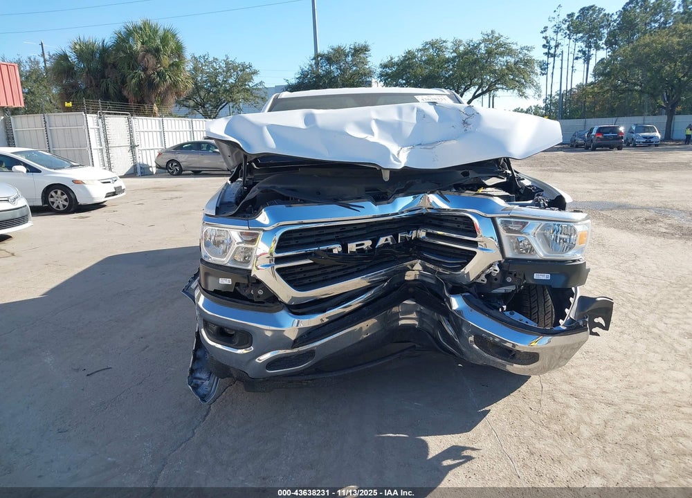 2020 RAM 1500 VIN: 1C6RREFT3LN210358