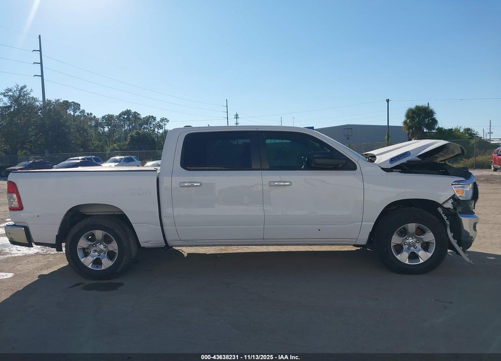 2020 RAM 1500 VIN: 1C6RREFT3LN210358