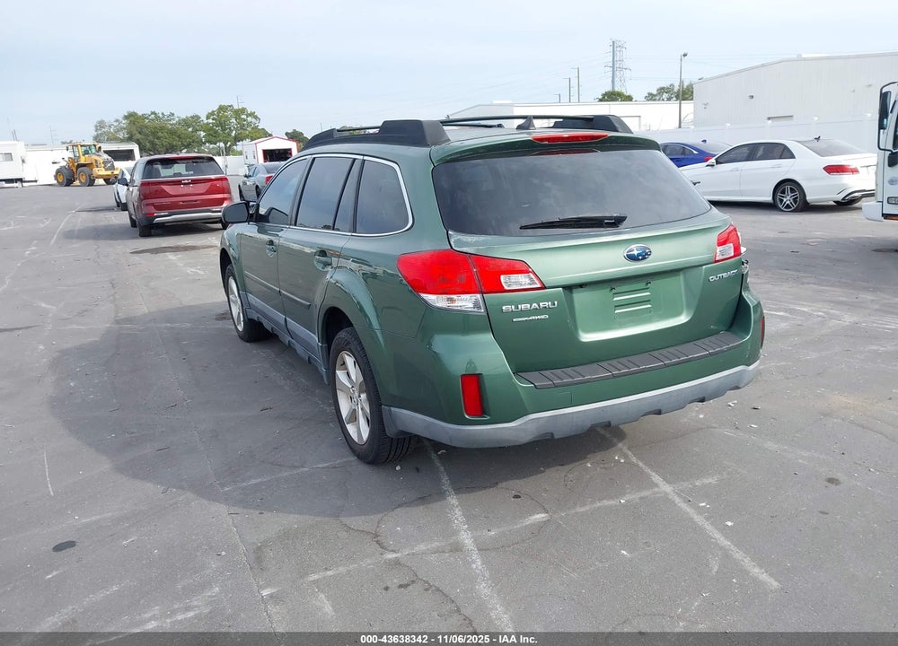2013 SUBARU OUTBACK 2.5I LIMITED VIN: 4S4BRCKC2D3215242