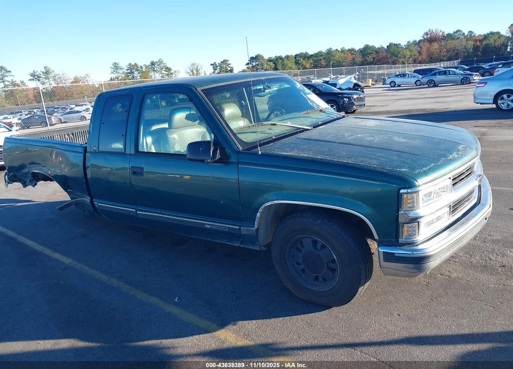 1997 CHEVROLET C1500 FLEETSIDE VIN: 2GCEC19R5V1201831