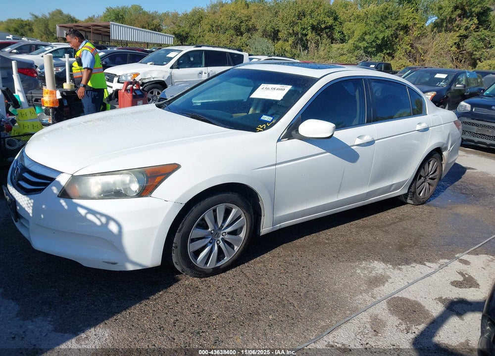 2011 HONDA ACCORD 2.4 EX-L VIN: 1HGCP2F88BA086352