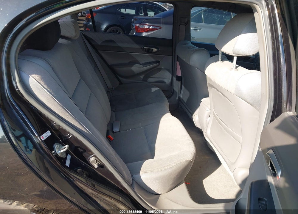 2007 HONDA CIVIC VIN: 2HGFA16557H102501