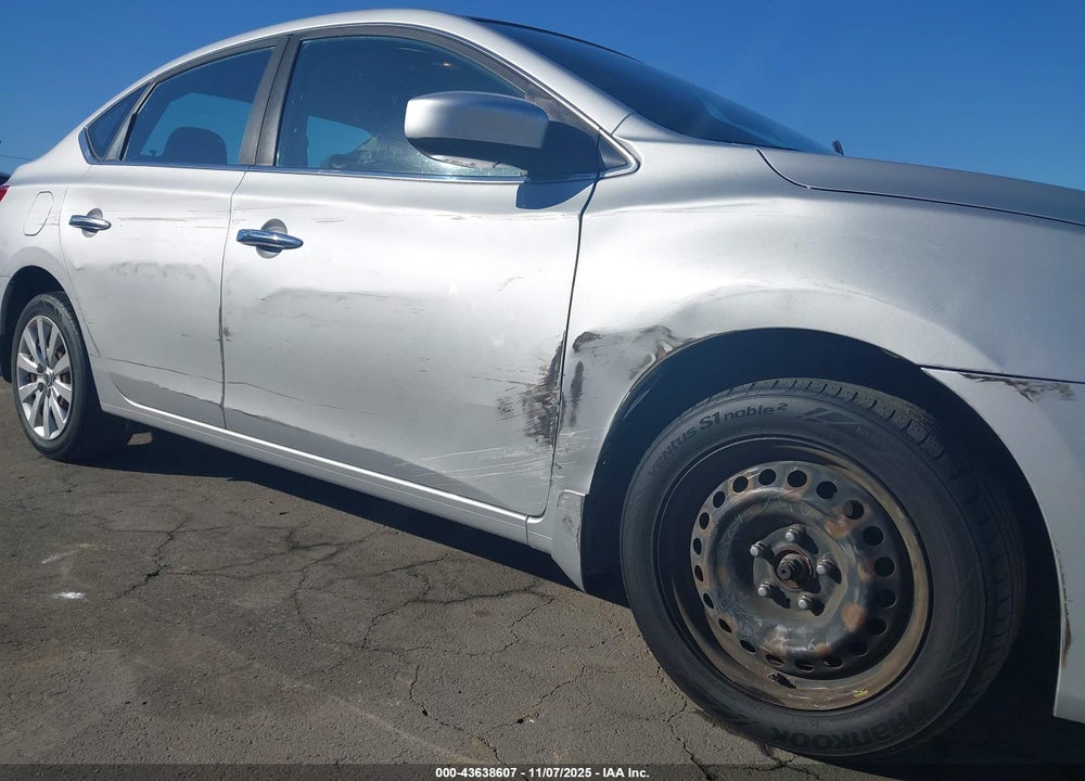 2016 NISSAN SENTRA SV VIN: 3N1AB7APXGY295369