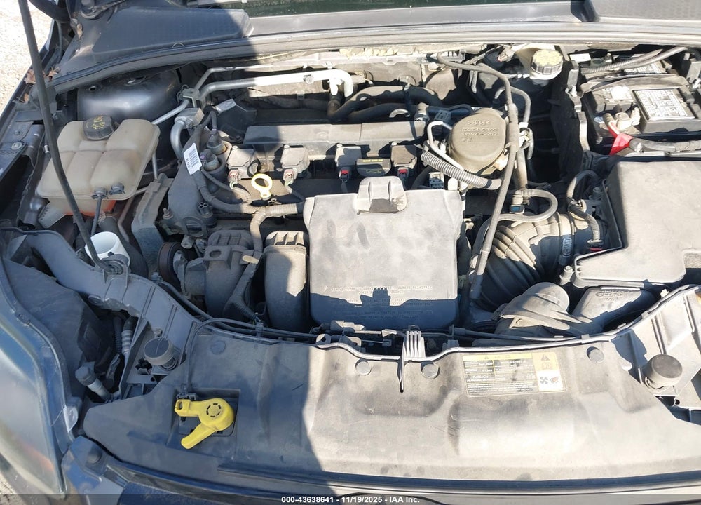 2014 FORD FOCUS TITANIUM VIN: 1FADP3J22EL136933