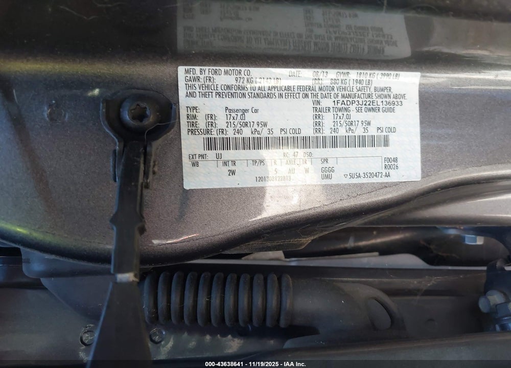2014 FORD FOCUS TITANIUM VIN: 1FADP3J22EL136933