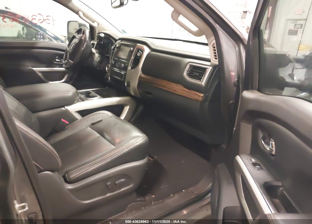 2016 NISSAN TITAN XD SL DIESEL VIN: 1N6BA1F48GN507762