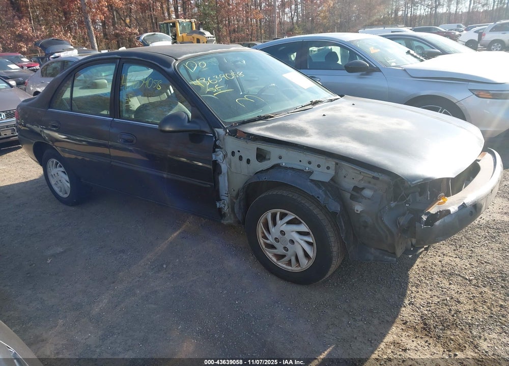 1998 FORD ESCORT SE VIN: 1FAFP13P3WW195995