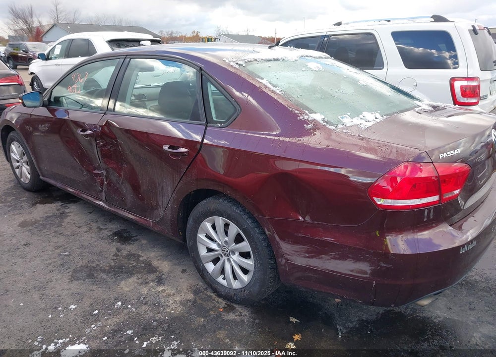 2013 VOLKSWAGEN PASSAT VIN: 1VWAH7A31DC027479
