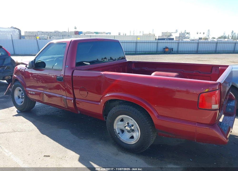 1996 CHEVROLET S TRUCK S10 VIN: 1GCCS1444TK232409