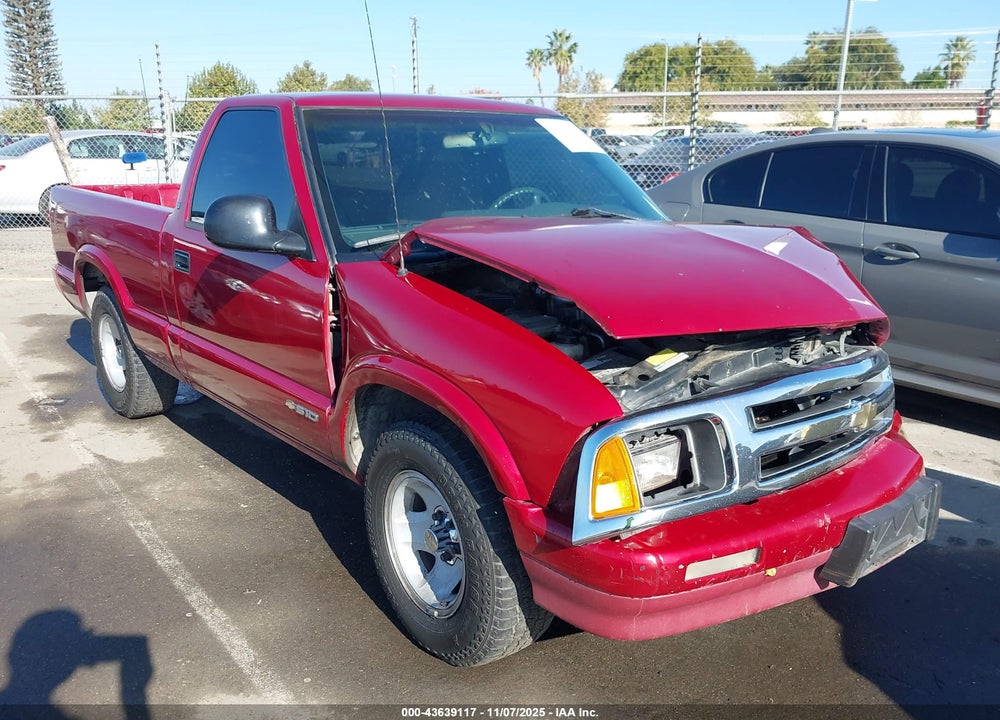 1996 CHEVROLET S TRUCK S10 VIN: 1GCCS1444TK232409