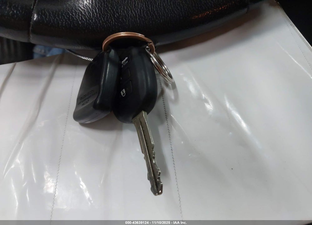2012 TOYOTA CAMRY SE VIN: 4T1BF1FK0CU046829