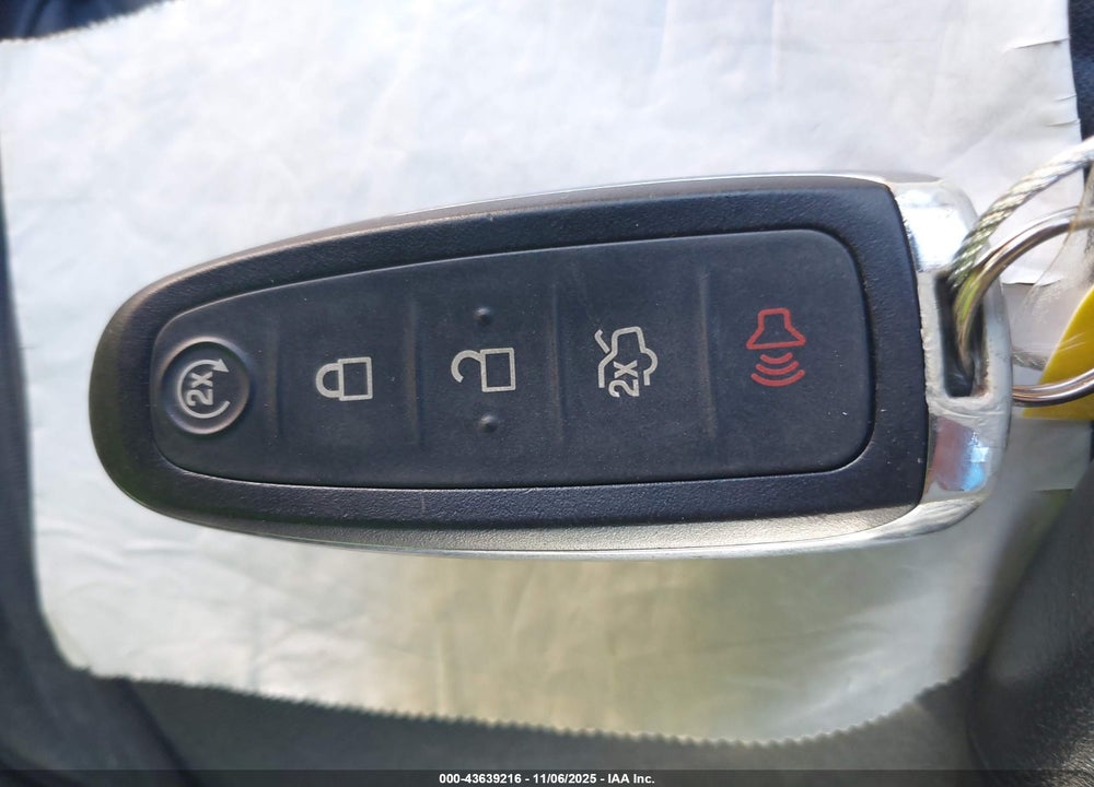 2015 FORD TAURUS VIN: 1FAHP2E81FG130514