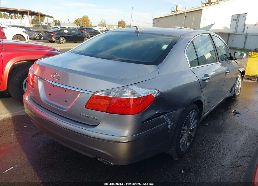 2010 HYUNDAI GENESIS VIN: KMHGC4DE7AU081149