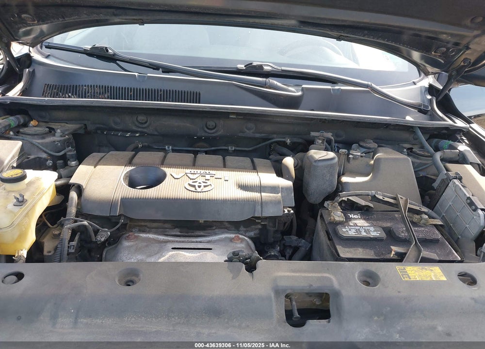 2011 TOYOTA RAV4 VIN: 2T3BF4DV5BW100680