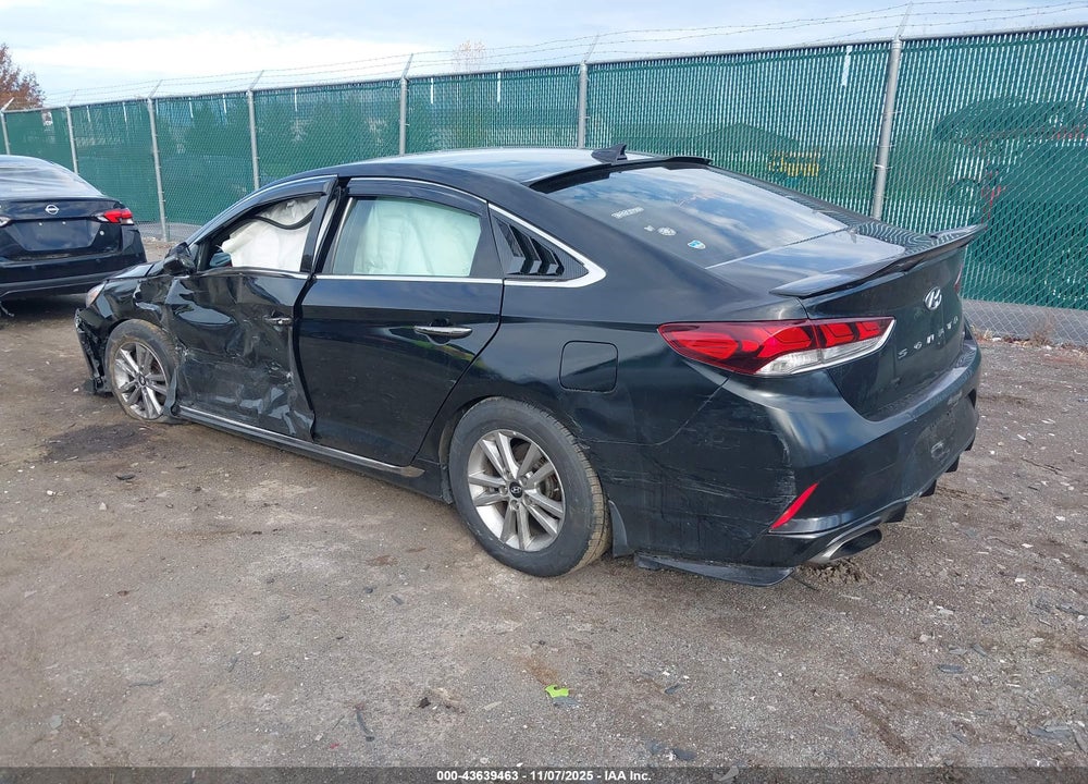 2018 HYUNDAI SONATA VIN: 5NPE34AF9JH698250