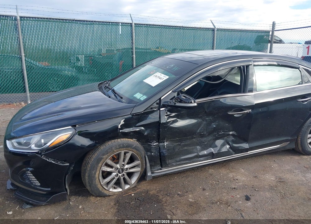 2018 HYUNDAI SONATA VIN: 5NPE34AF9JH698250