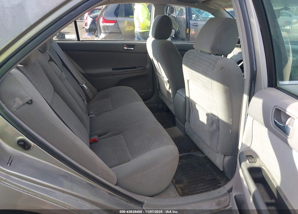 2005 TOYOTA CAMRY LE VIN: 4T1BE32K55U959139