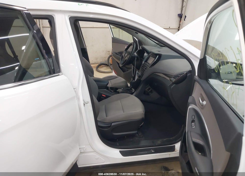 2018 HYUNDAI SANTA FE SPORT 2.4L VIN: 5XYZUDLB4JG565556