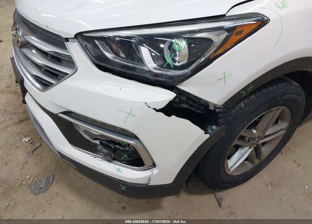 2018 HYUNDAI SANTA FE SPORT 2.4L VIN: 5XYZUDLB4JG565556